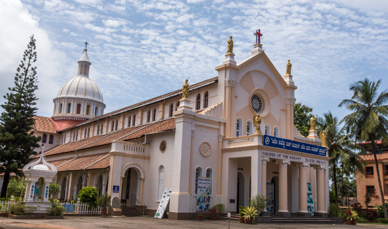 Our Lady of Rosary Cathedral, Mangalore, Dakshina Kannada, Karnataka - Vushii.com Our Lady of Rosary Cathedral, Mangalore, Dakshina Kannada, Karnataka - Vushii.com